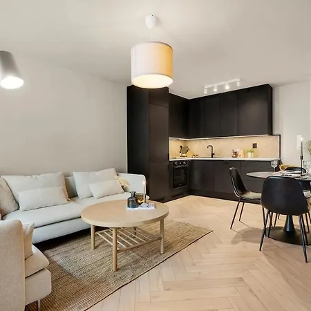 In The Centre Of برغن