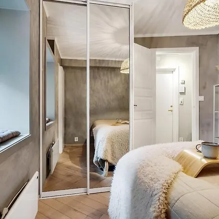 Апартаменты In The Centre Of *